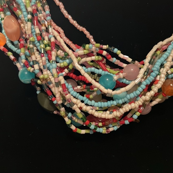 Multi color beaded Boho necklace - Picture 2 of 3
